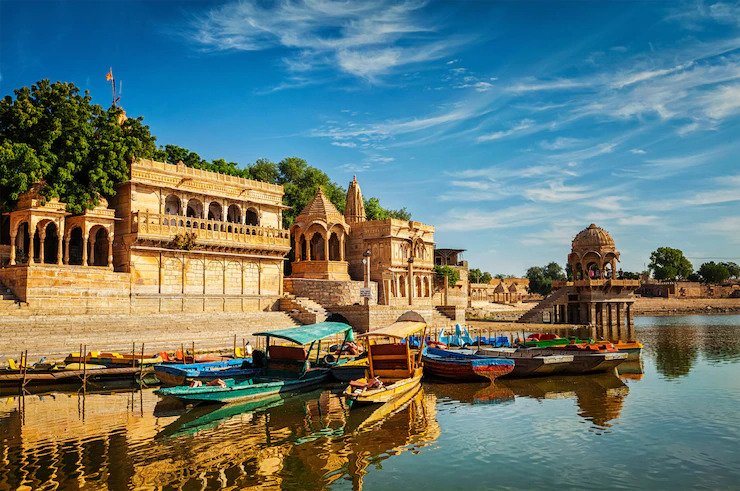 Why One Should Include Udaipur in Golden Triangle Tour Plan?